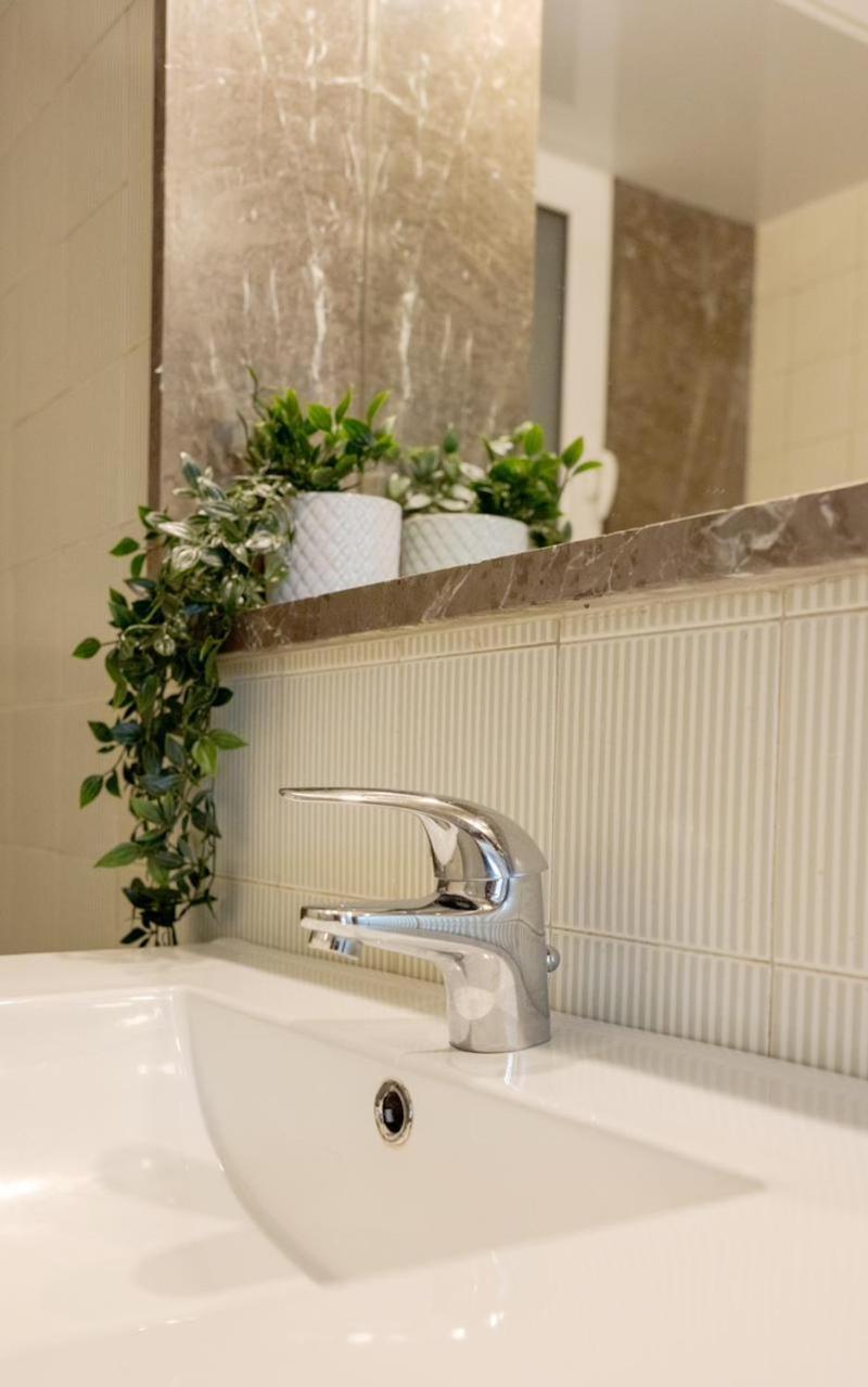 Luxury In Kolonaki - Sleeps 4 * Athens